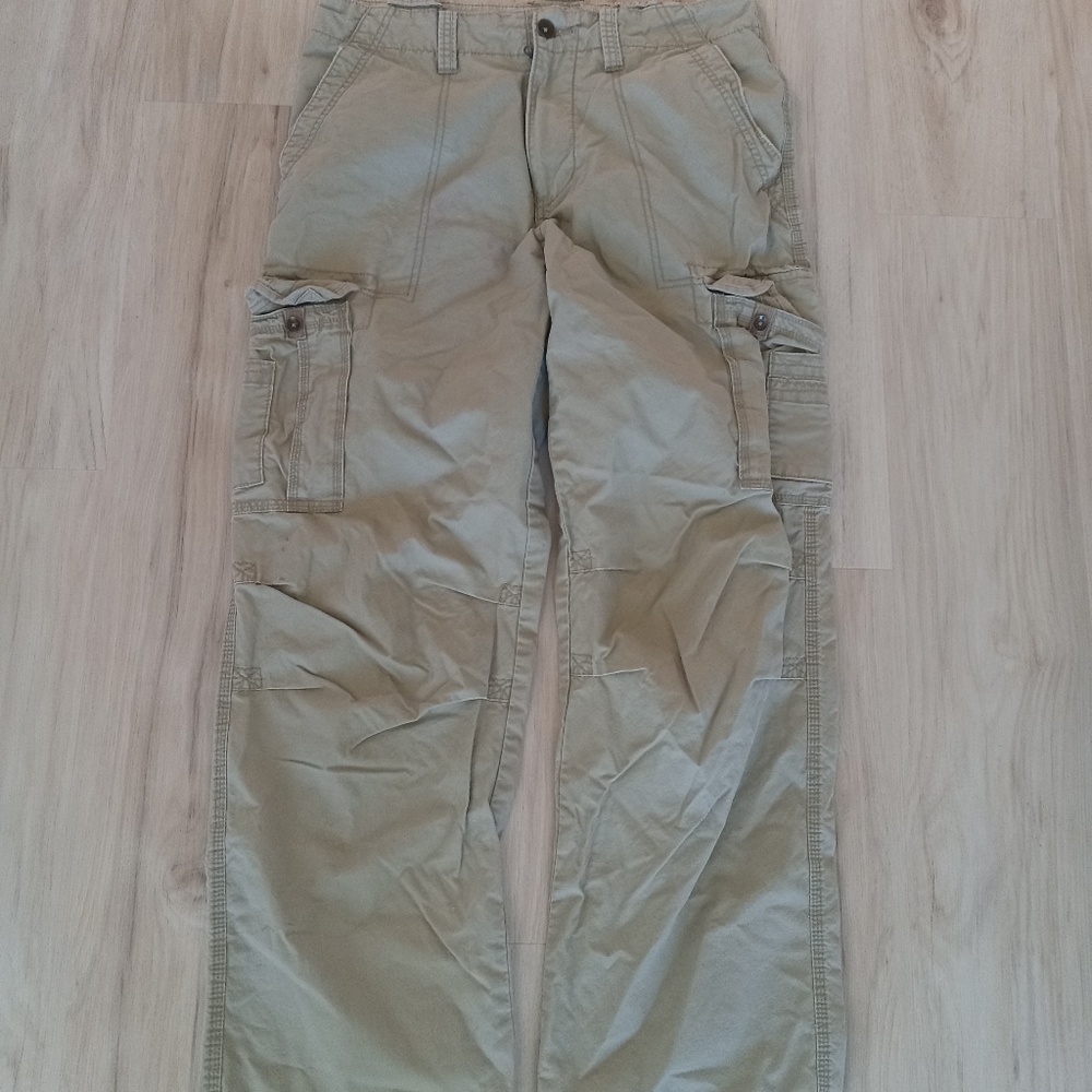 Cargo pants waiste size 34